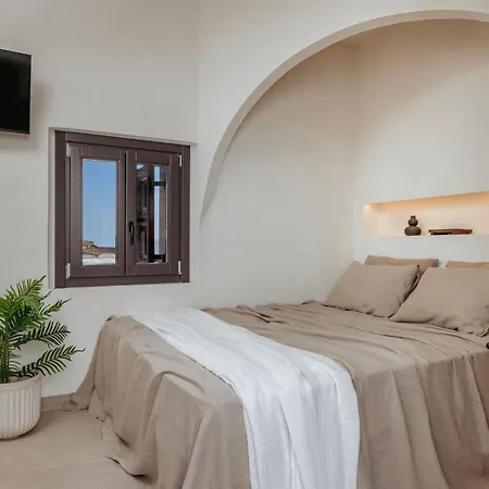 Noema - Angeliki * Lindos (Rhodes)